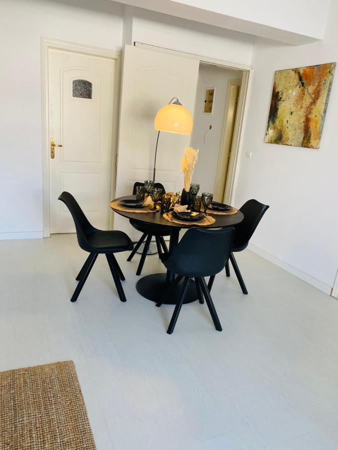 2 Bd Top Floor Aprt With Acropolis View Athens Exterior photo